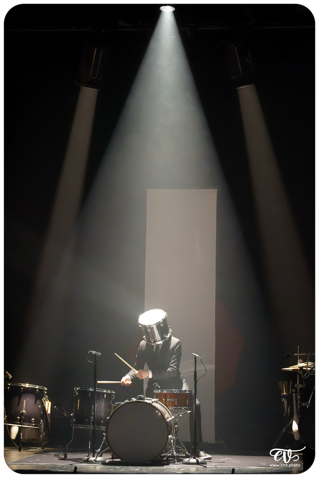 DRUM BROTHERS (LES FRÈRES COLLE)